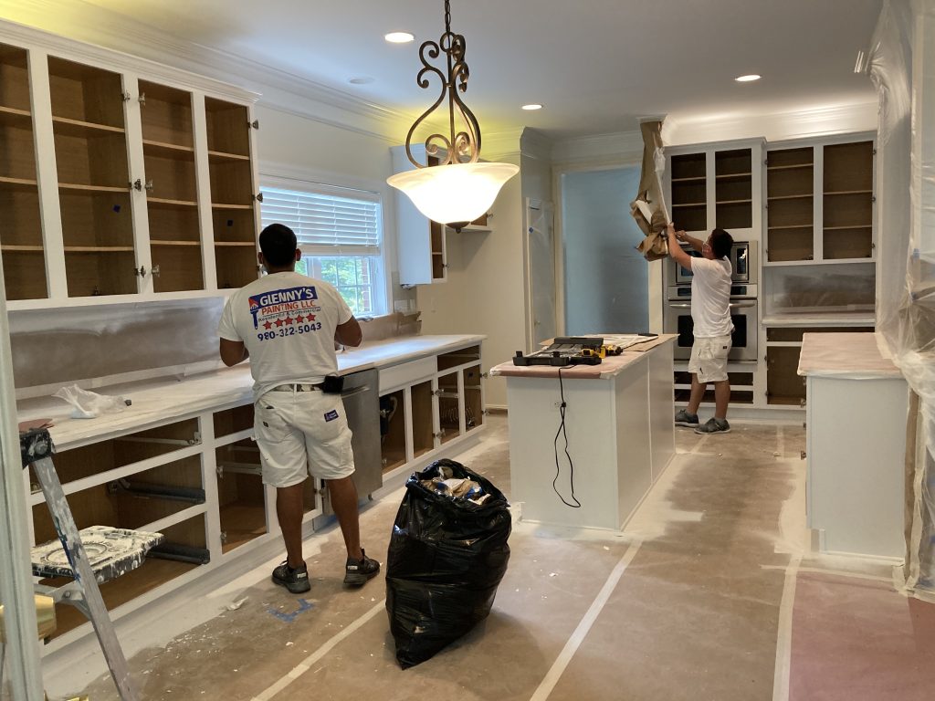 Lake Wylie kitchen cabinet painting Glennys Painting