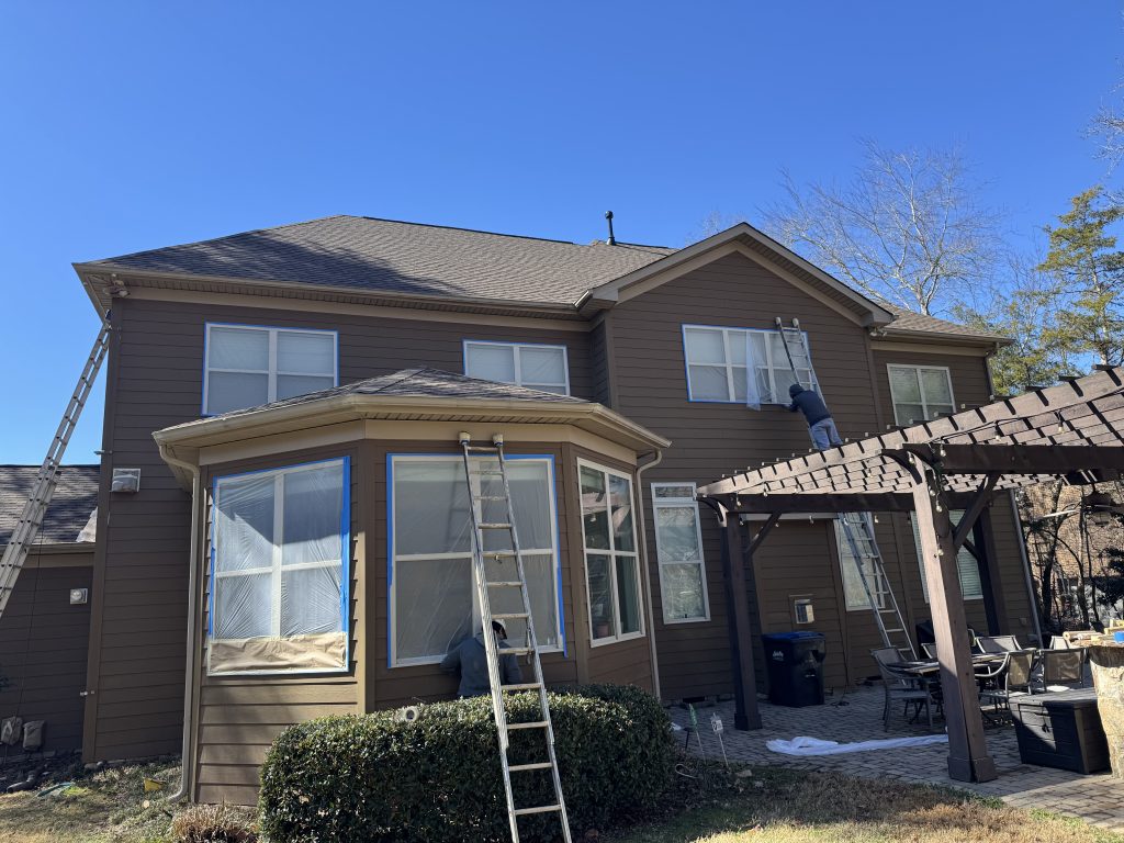 Glenny's Painting painting home exterior in Charlotte