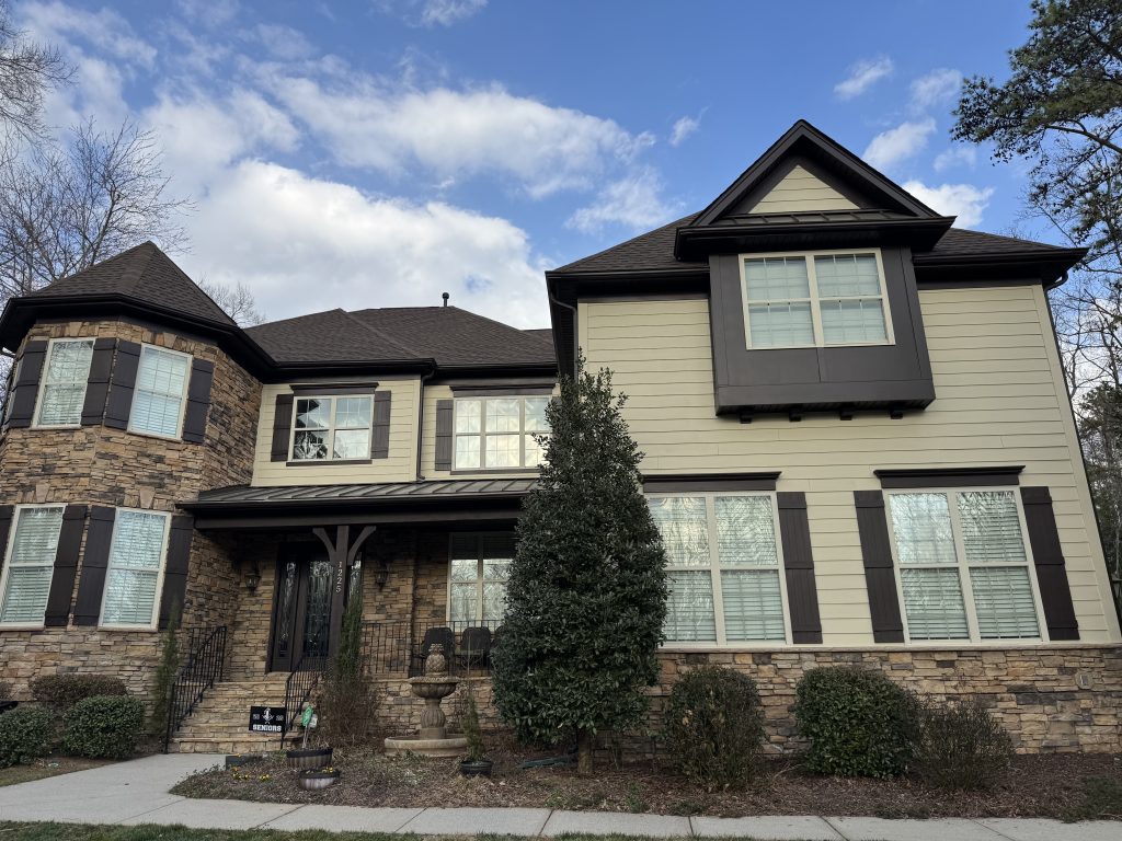 freshly painted home in Charlotte Glennys Painting
